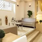 Esh Hotel